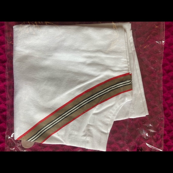 NWT Burberry Leona bow tshirt 6yr - Picture 6 of 6